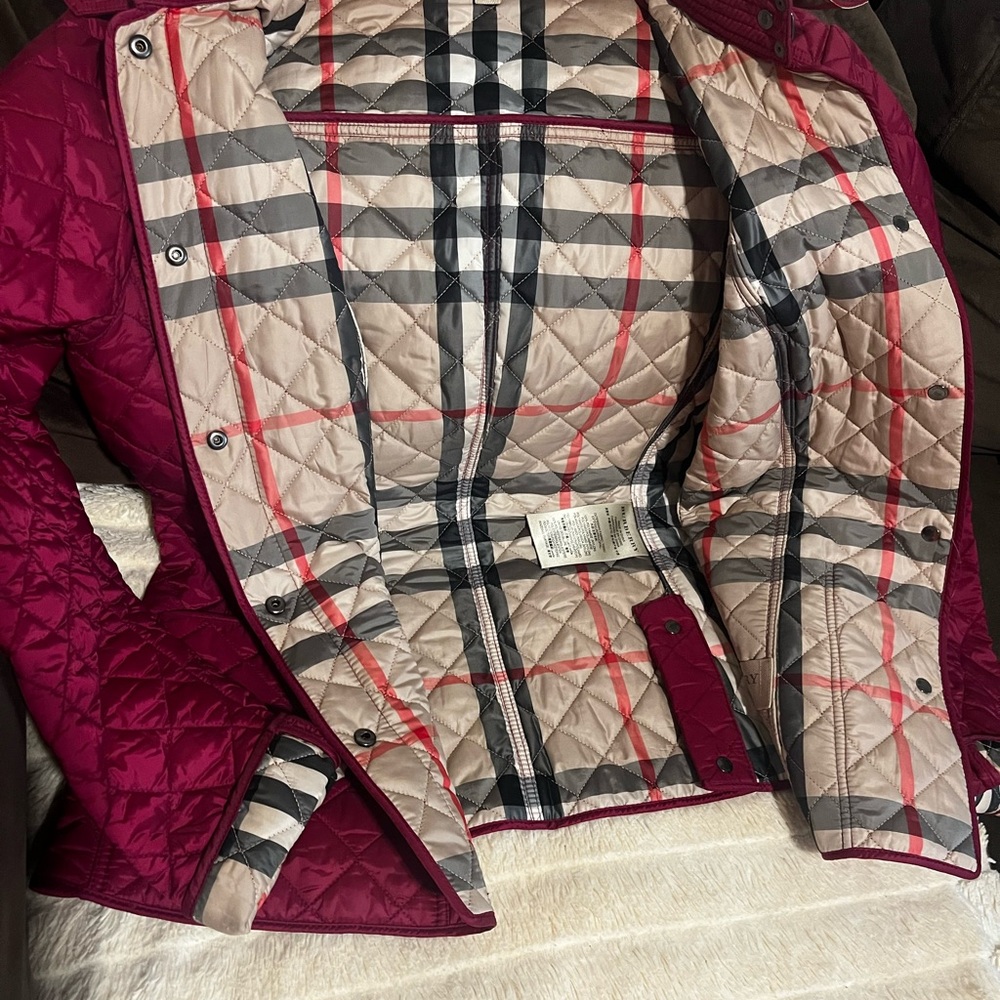 Burberry Brit Red Quilted Jacket - Picture 9 of 16